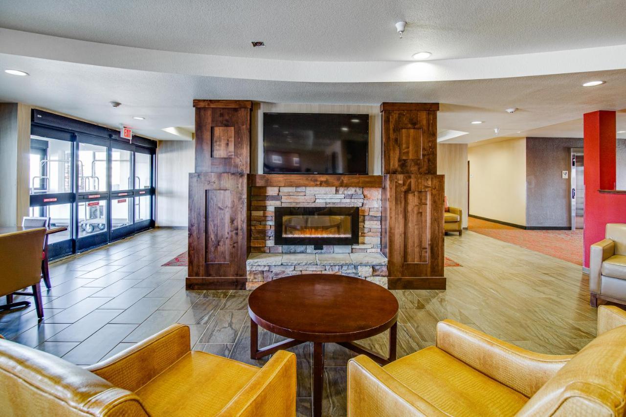 Inn At Hunters Run Watford City Exterior foto